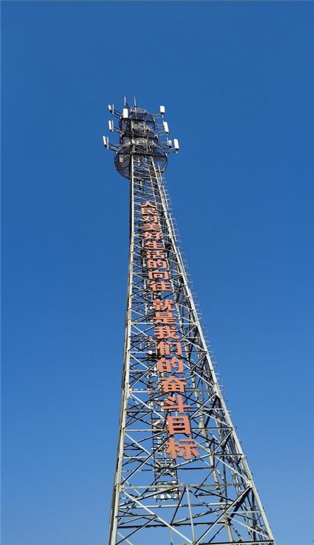 电影《巨齿鲨》主要讲了什么？游戏画面